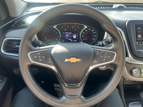 Used 2020 Chevrolet Equinox LT image 14