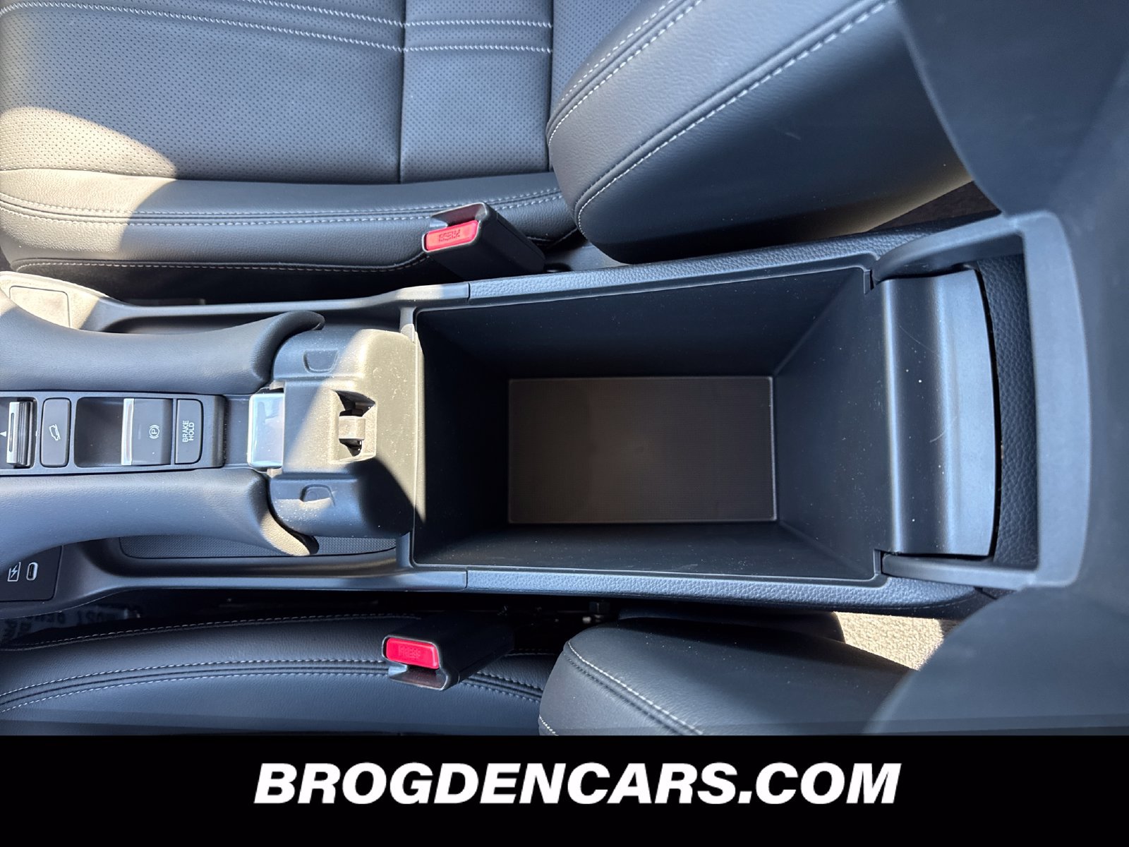 Used 2026 Honda HR-V EX-L image 10