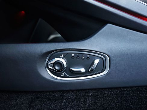 Used 2024 Aston Martin DB12 Coupe image 10