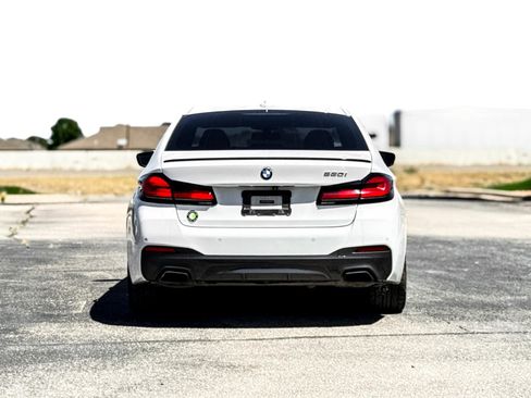 Used 2021 BMW 530i w/ M Sport Package RWD image 7