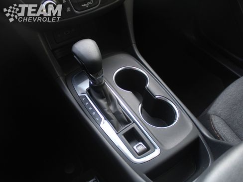 Certified 2022 Chevrolet Equinox LT image 18