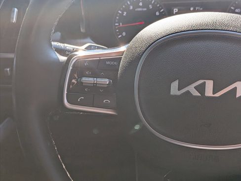 Used 2022 Kia Sorento SX FWD image 10