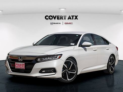 Used 2019 Honda Accord Sport image 2