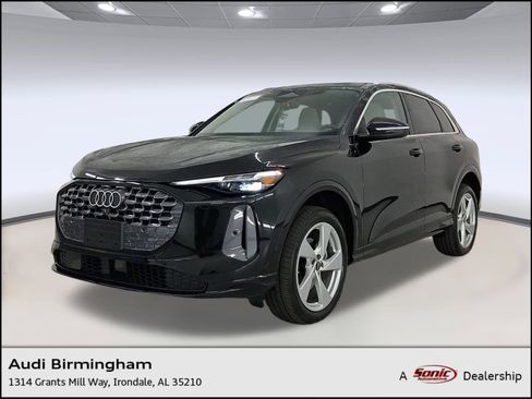 New 2025 Audi Q5 Premium Plus image 1