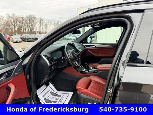 Used 2021 BMW X4 M40i w/ Executive Package image 30
