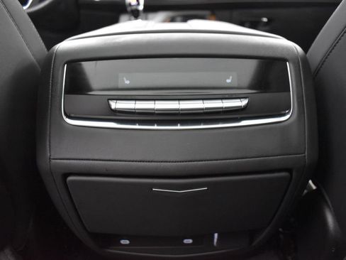 Used 2024 Cadillac Escalade Premium Luxury w/ LPO, Floor Liner Package AWD/4WD image 31