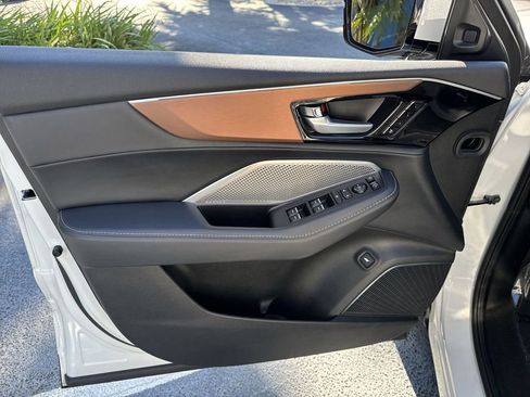 Used 2022 Acura MDX FWD w/ Technology Package image 35