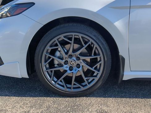 Used 2025 Toyota Camry XSE image 35