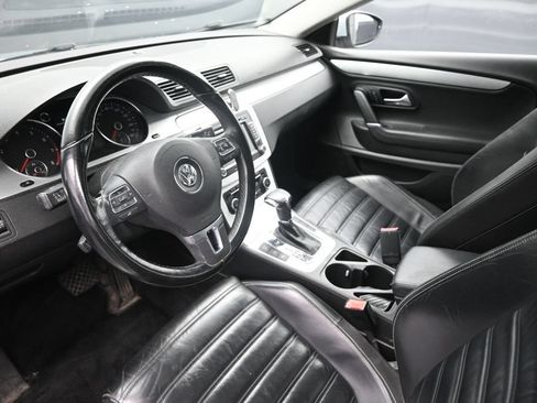 Used 2010 Volkswagen CC Luxury FWD image 16