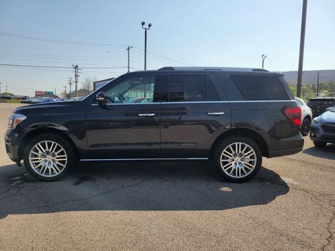 Used 2023 Ford Expedition Limited AWD/4WD image 4