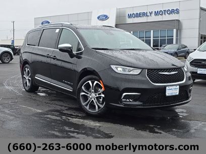 New 2026 Chrysler Pacifica Pinnacle