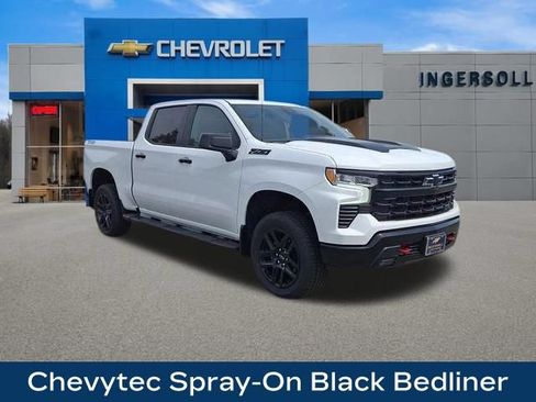 Used 2025 Chevrolet Silverado 1500 LT Trail Boss w/ LPO, Dark Essentials Package AWD/4WD image 44