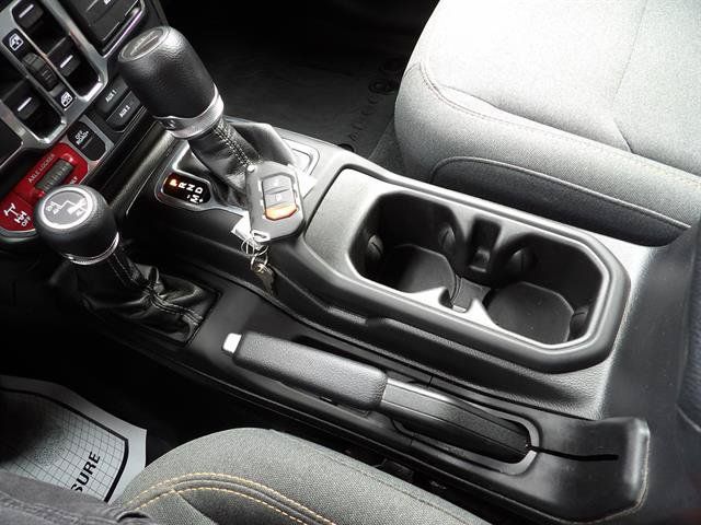 Used 2024 Jeep Gladiator Sport AWD/4WD image 29