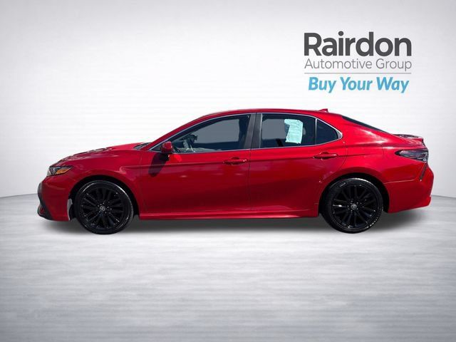 Used 2021 Toyota Camry SE FWD image 4