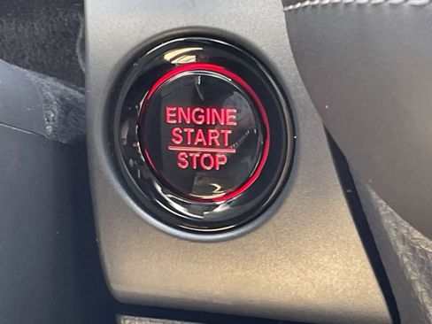 New 2026 Honda HR-V EX-L image 21