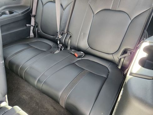 Used 2023 Honda Pilot Touring image 30