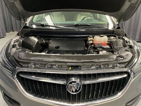 Used 2019 Buick Enclave Essence FWD image 18