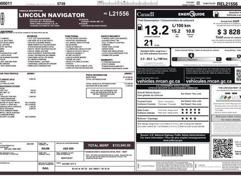 Used 2024 Lincoln Navigator Reserve w/ Equipment Group 201A image 3