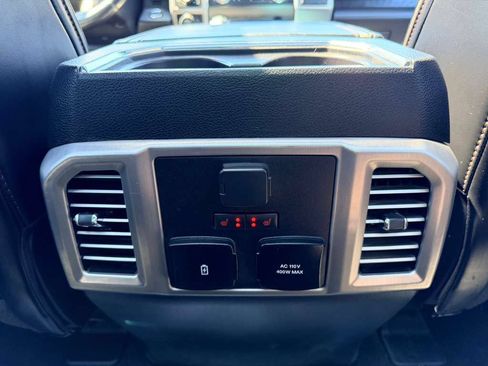 Used 2020 Ford F150 Platinum w/ Equipment Group 701A Luxury AWD/4WD image 27
