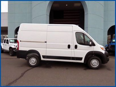 New 2026 RAM ProMaster 2500 w/ Convenience Group