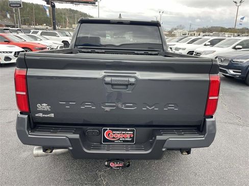 Used 2025 Toyota Tacoma SR5 image 3