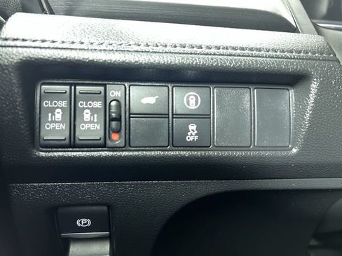 Used 2022 Honda Odyssey EX-L image 17