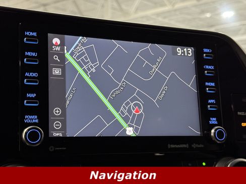 Used 2020 Toyota Highlander XLE image 5