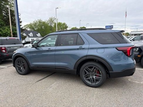 New 2026 Ford Explorer ST w/ Sun And Sound Package AWD/4WD image 6