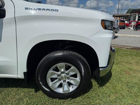 Used 2020 Chevrolet Silverado 1500 LT w/ Remote Start Package AWD/4WD image 7