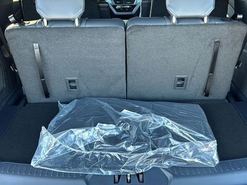 New 2026 Ford Explorer ST-Line AWD/4WD image 31