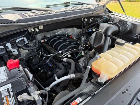 Used 2019 Ford F150 XLT w/ Equipment Group 301A Mid AWD/4WD image 23