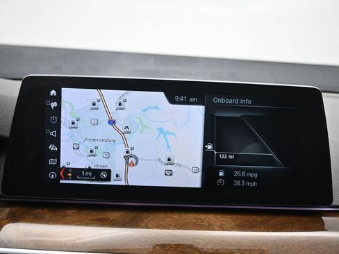 Used 2018 BMW 530i xDrive AWD/4WD image 19