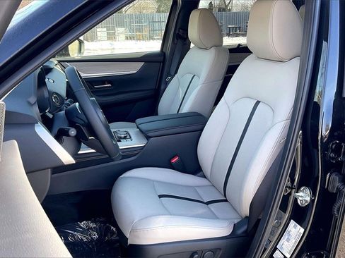 New 2026 MAZDA CX-90 3.3 Turbo w/ Preferred Package image 9