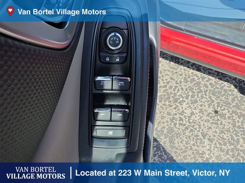 Used 2023 Subaru Forester Limited AWD/4WD image 11