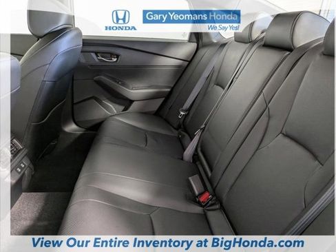 Used 2025 Honda Accord Sport image 19