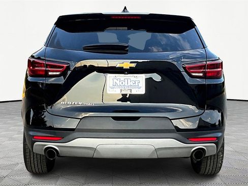 Used 2023 Chevrolet Blazer LT image 4