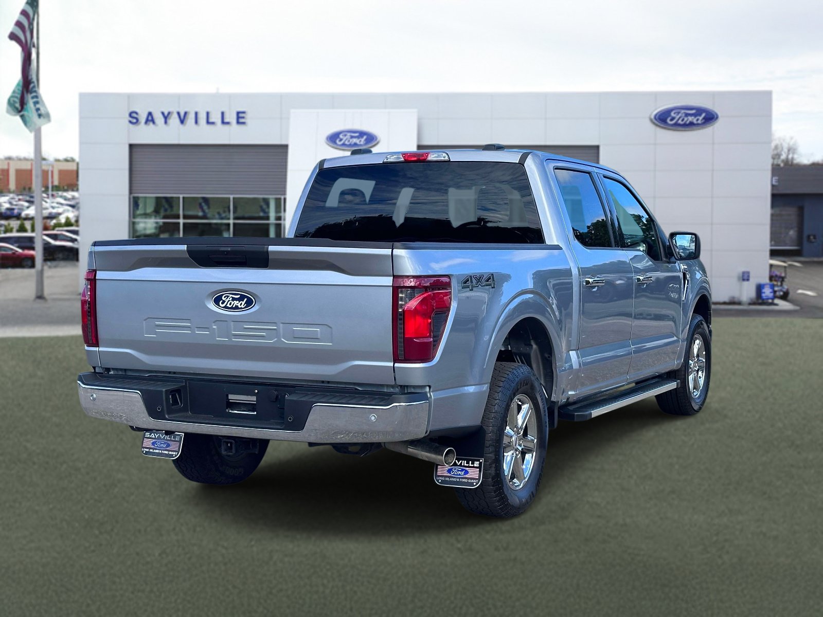 Used 2025 Ford F150 XLT w/ Equipment Group 301A Standard AWD/4WD image 5