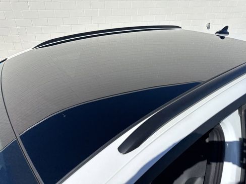 Used 2023 Volkswagen ID.4 Pro S image 33