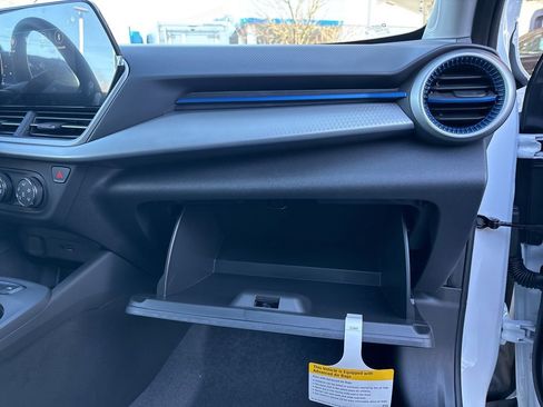 New 2026 Chevrolet Trax LS w/ LS Convenience Package image 19