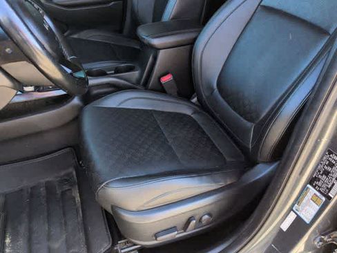 Used 2022 Kia Seltos EX AWD/4WD image 16