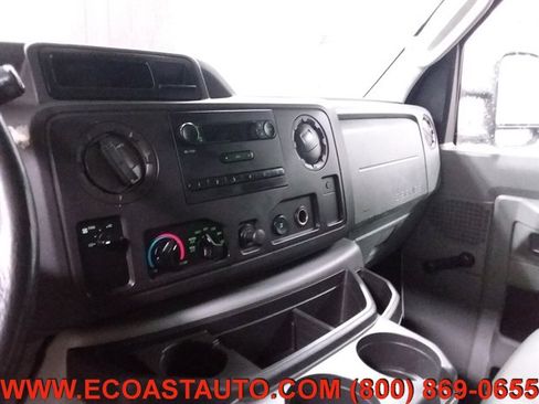 Used 2011 Ford E-250 and Econoline 250 image 7