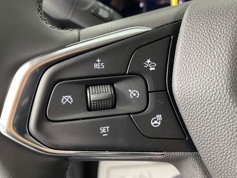New 2026 Chevrolet Trax LT FWD image 9