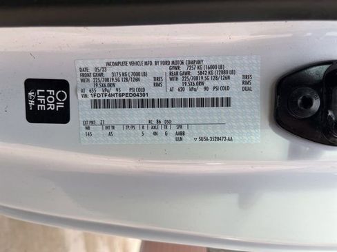 Used 2023 Ford F450 XL w/ Snow Plow Prep Package image 37