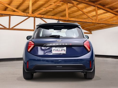 Used 2025 MINI Cooper S FWD image 2