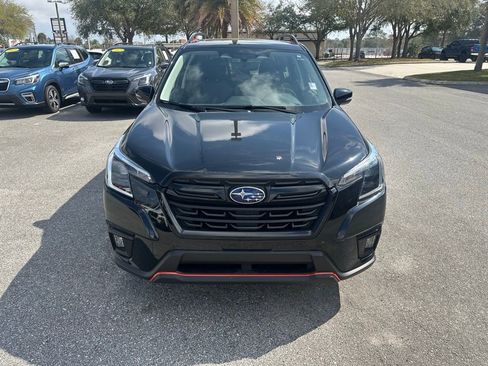 Used 2023 Subaru Forester Sport image 12