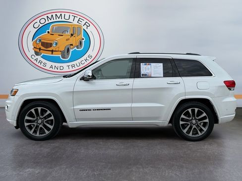 Used 2018 Jeep Grand Cherokee Overland image 2