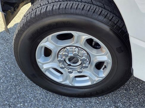 Used 2025 Ford F250 XLT image 45