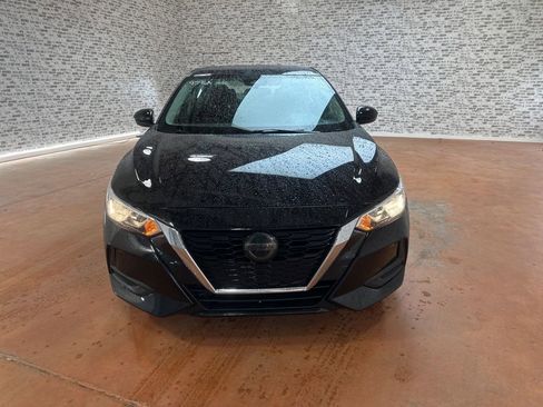 Used 2022 Nissan Sentra S image 2