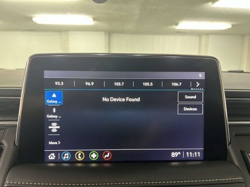 Certified 2021 GMC Yukon XL SLT w/ SLT Premium Package AWD/4WD image 13