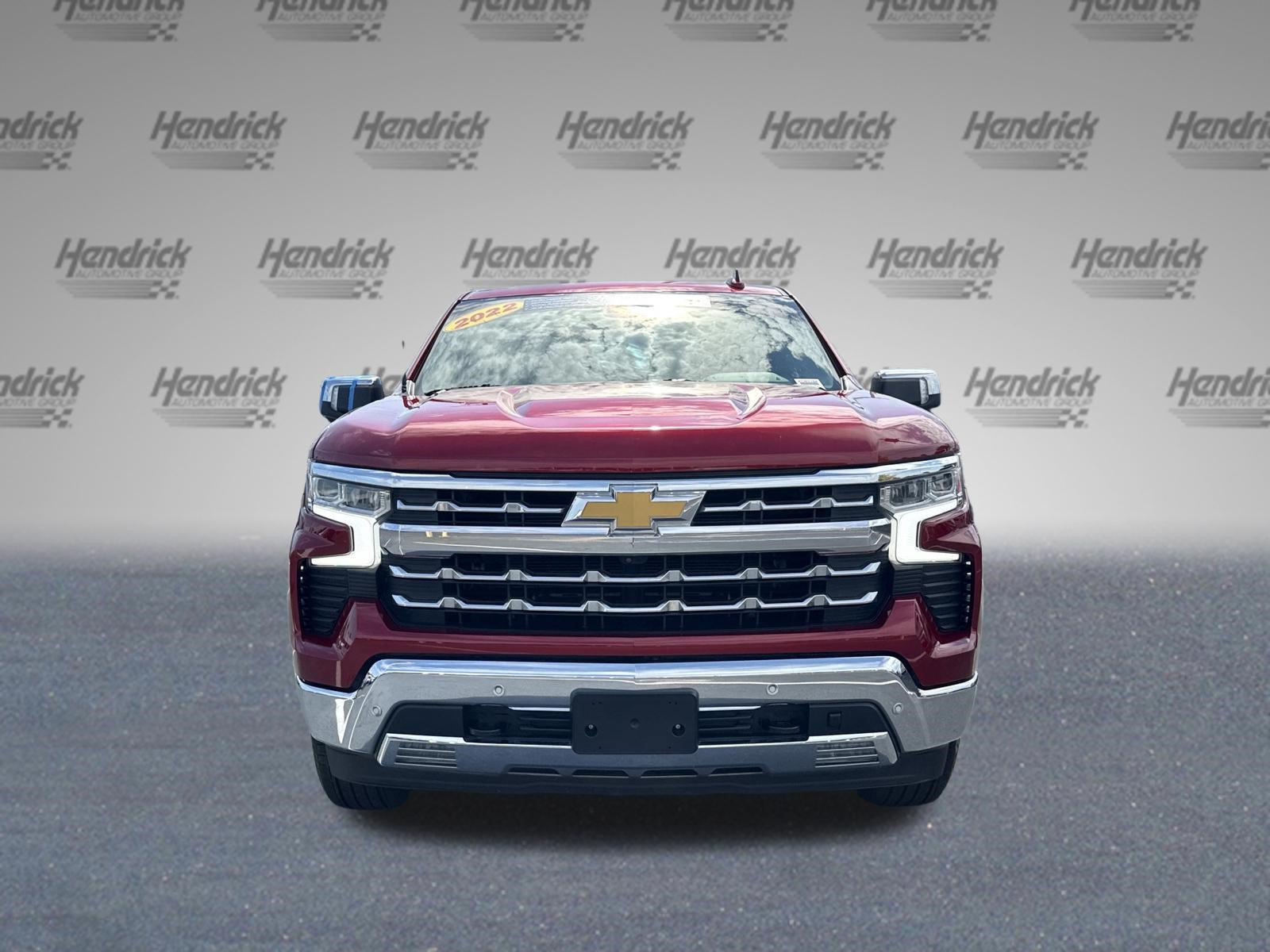 Used 2022 Chevrolet Silverado 1500 LTZ w/ LTZ Premium Package AWD/4WD image 3